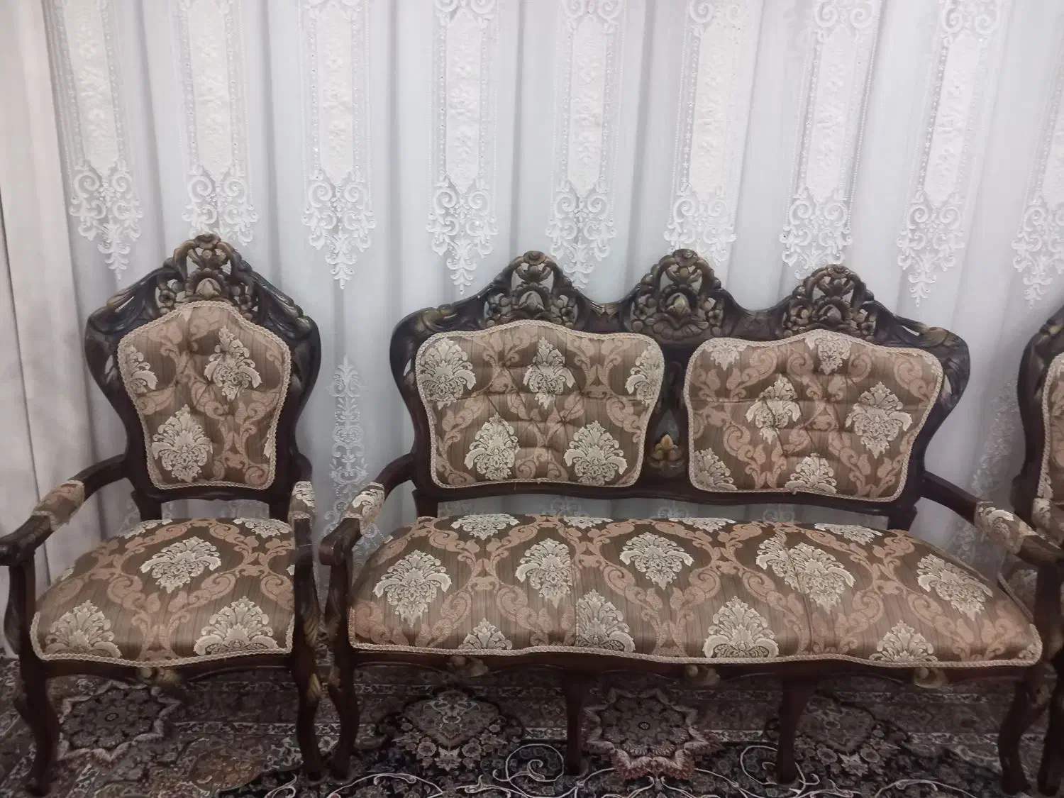 مبل سلطنتی ۹نفره|مبلمان خانگی و میز عسلی|تاکستان, |دیوار