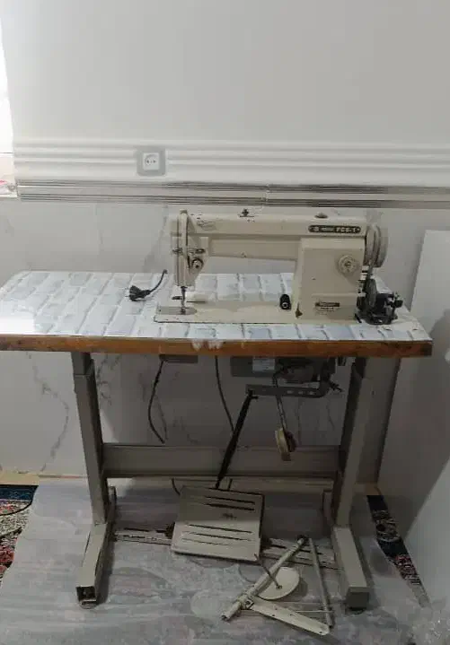 چرخ خیاطی|چرخ خیاطی و ریسندگی|حور, |دیوار