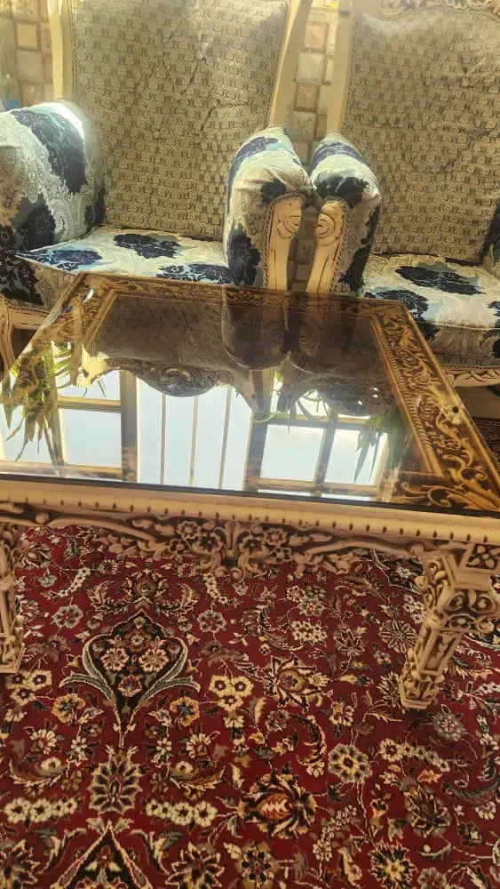 مبل مجلسی هفت نفره با یک جلومبلی|مبلمان خانگی و میز عسلی|اندیشه, اندیشه فاز ۳|دیوار