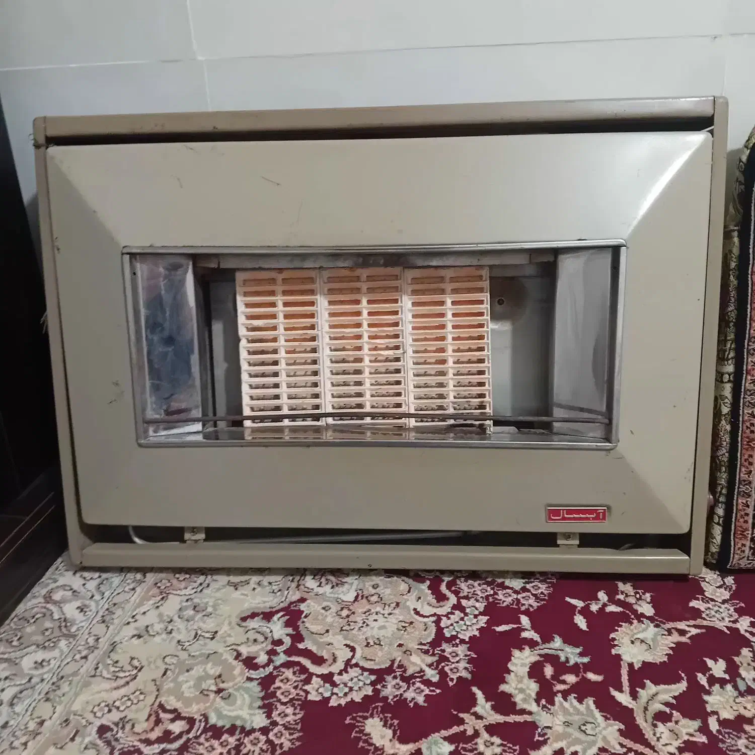 بخاری گازی دیواری|بخاری، هیتر، شومینه|همدان, |دیوار