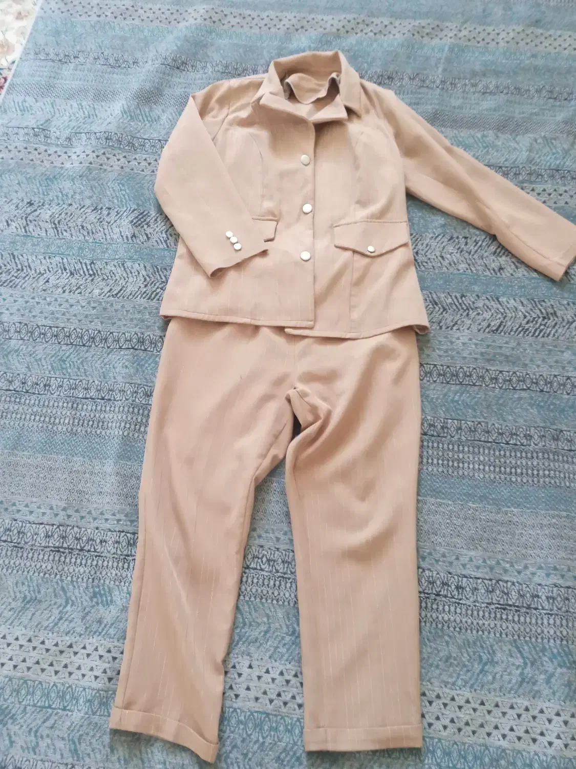 کت شلوار ۶۰۰|لباس|هشتگرد, شهرک بعثت|دیوار