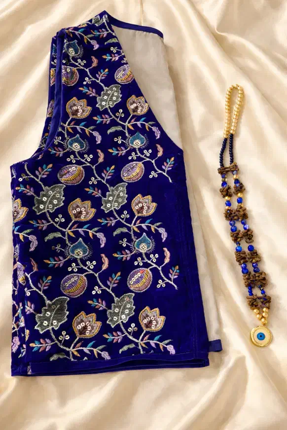 وست دخترانه گردنبند میخک|لباس|اصفهان, پوریای ولی|دیوار