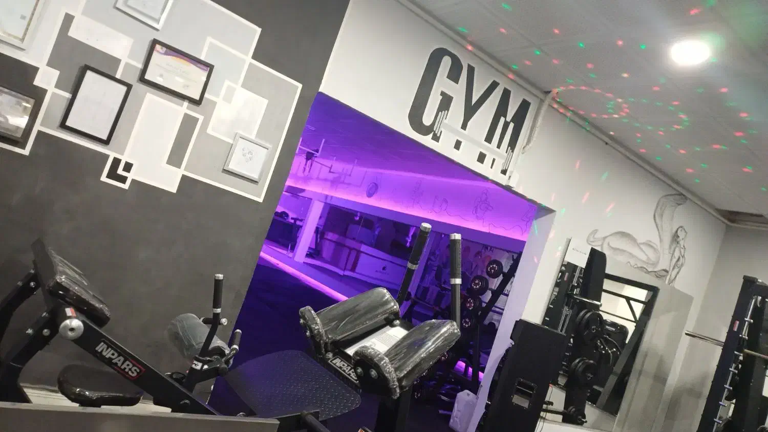 چندنفرخانم مربی باشگاه،منشی،فروشنده،کارآموزبدنسازی|استخدام آموزشی|زاهدان, |دیوار