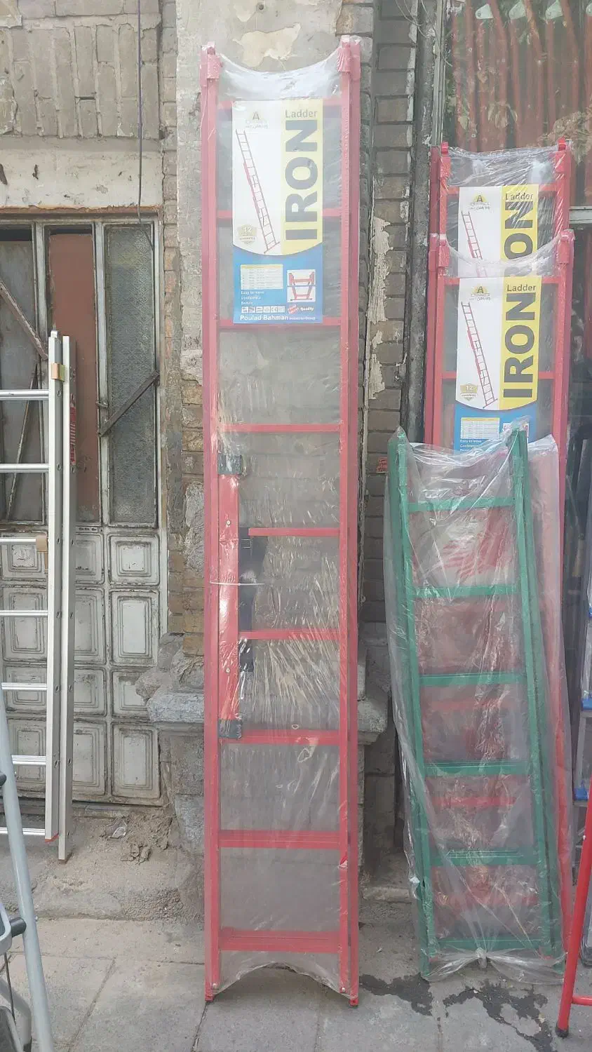 نردبان مخابراتی آهنی ( آیرون )|ابزارآلات|تهران, پامنار|دیوار