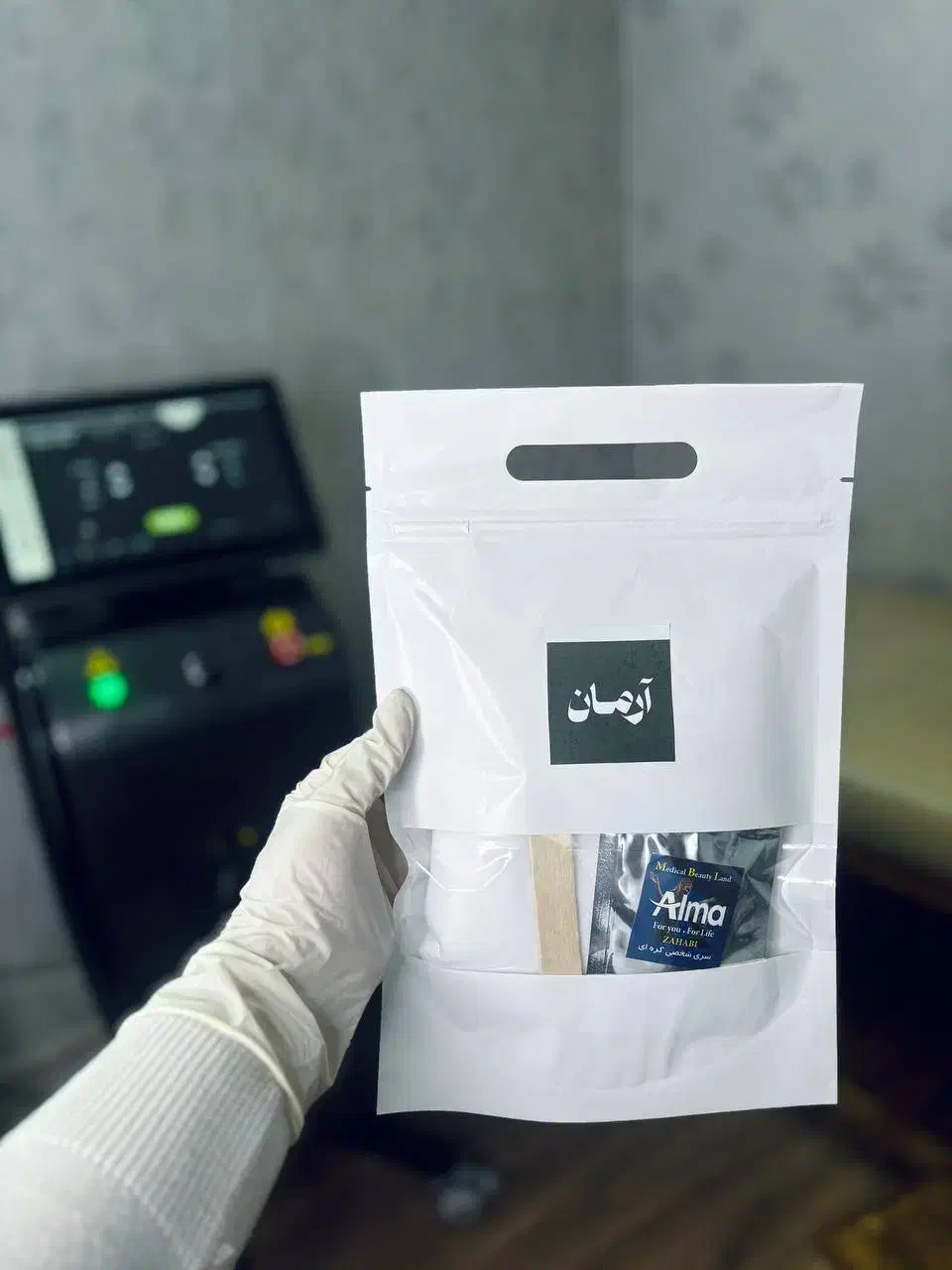 لیزر در محدوده ابوطالب + (پک بهداشتی رایگان)|خدمات آرایشگری و زیبایی|مشهد, گلبرگ|دیوار