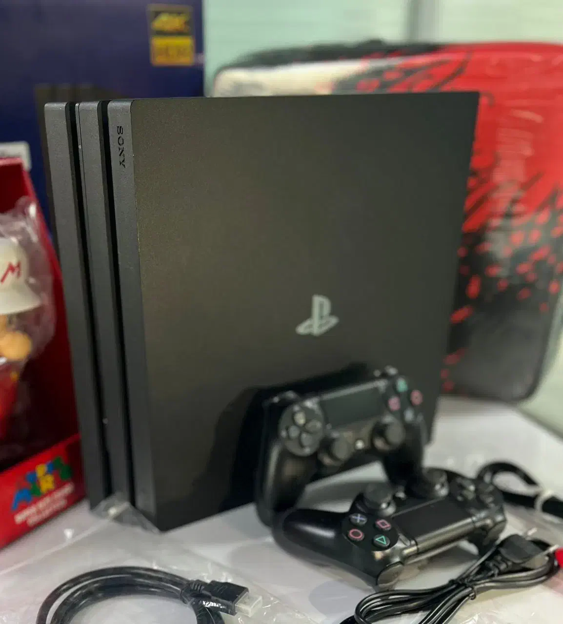 ps4 pro  با ضمانت نامه فروشگاهی و مهلت تست 10|کنسول، بازی ویدئویی و آنلاین|تهران, نصرت|دیوار