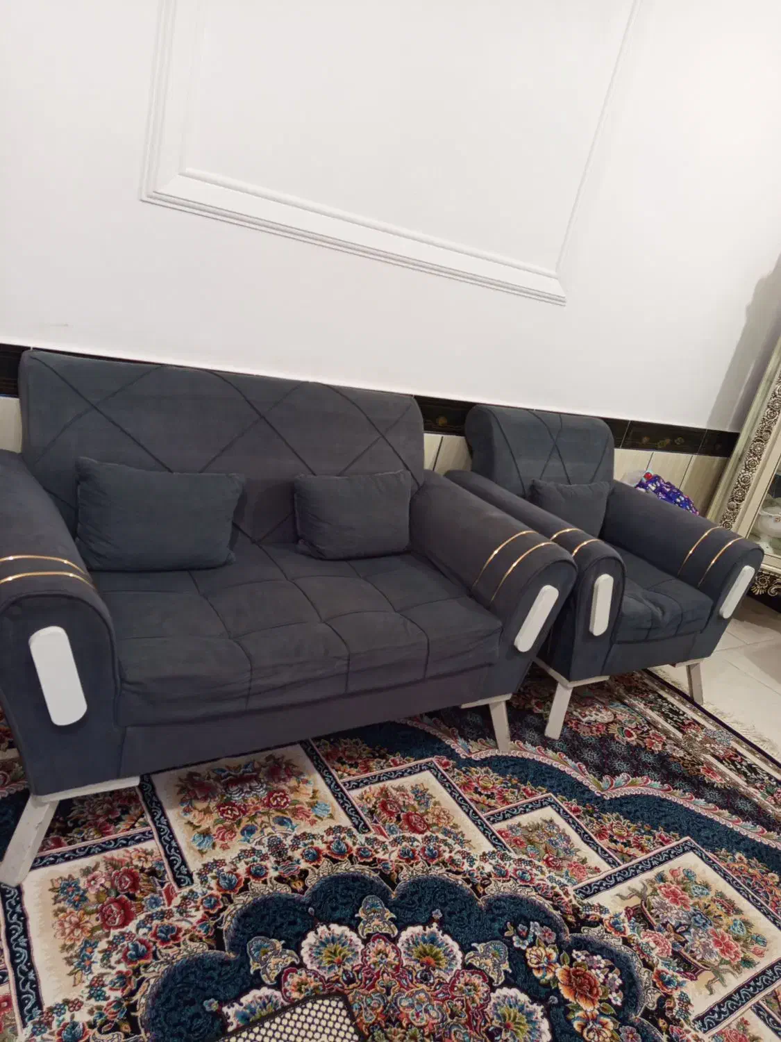 مبل راحتی|مبلمان خانگی و میز عسلی|نگین شهر, |دیوار