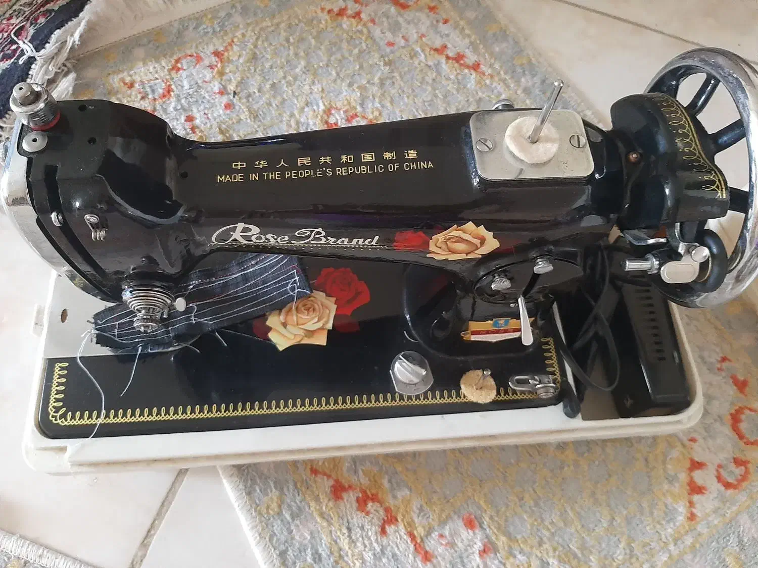 چرخ خیاطی|چرخ خیاطی و ریسندگی|رشت, پیرکلاچای|دیوار