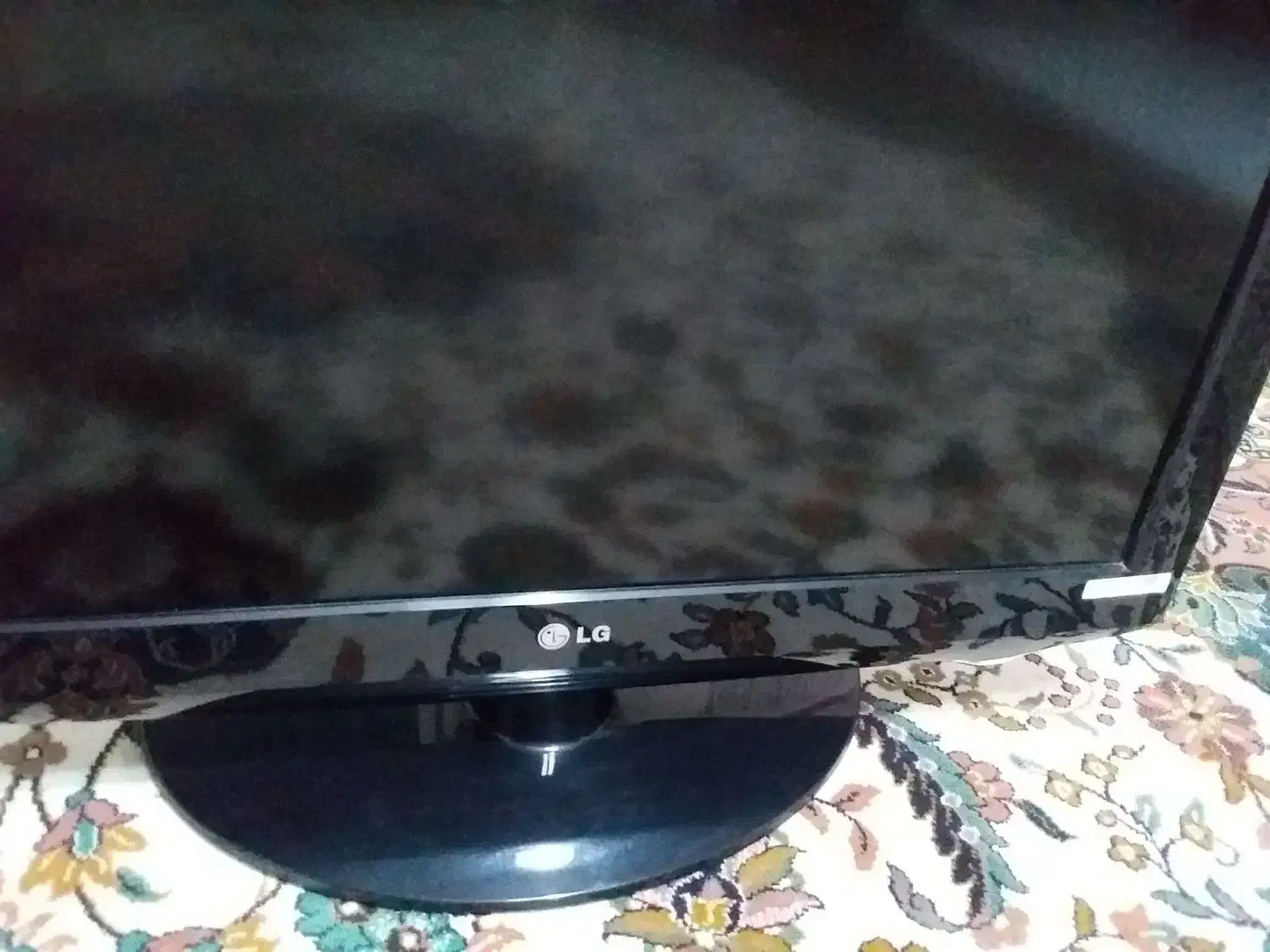 تلویزیون ال جی|تلویزیون و پروژکتور|هشتگرد, فاز ۳ مهستان|دیوار