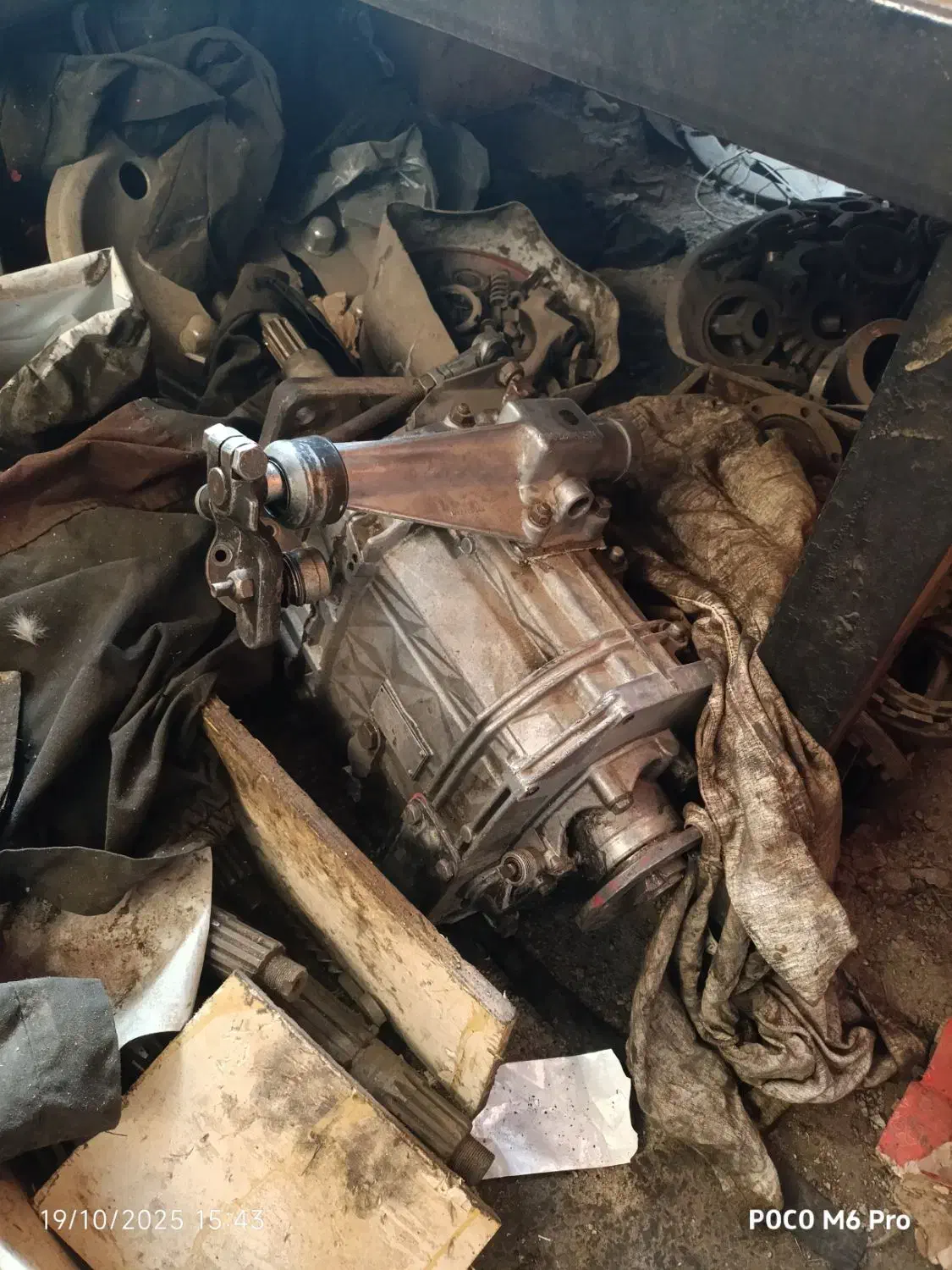 قطعات استوک و نو یدکی بنز خاور|قطعات یدکی و لوازم جانبی|صفادشت, |دیوار