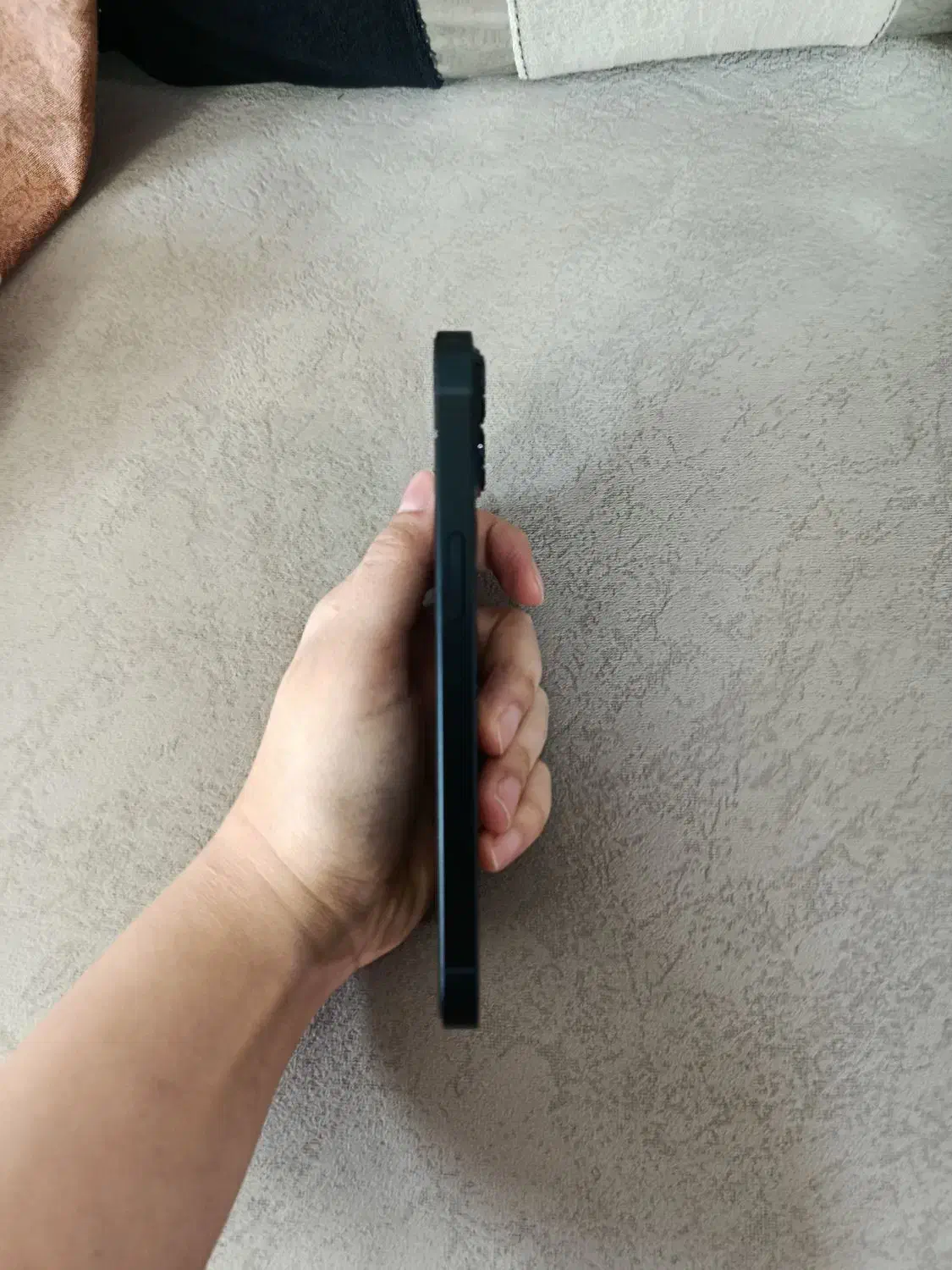 iphone13|موبایل|اندیشه, اندیشه فاز ۱|دیوار