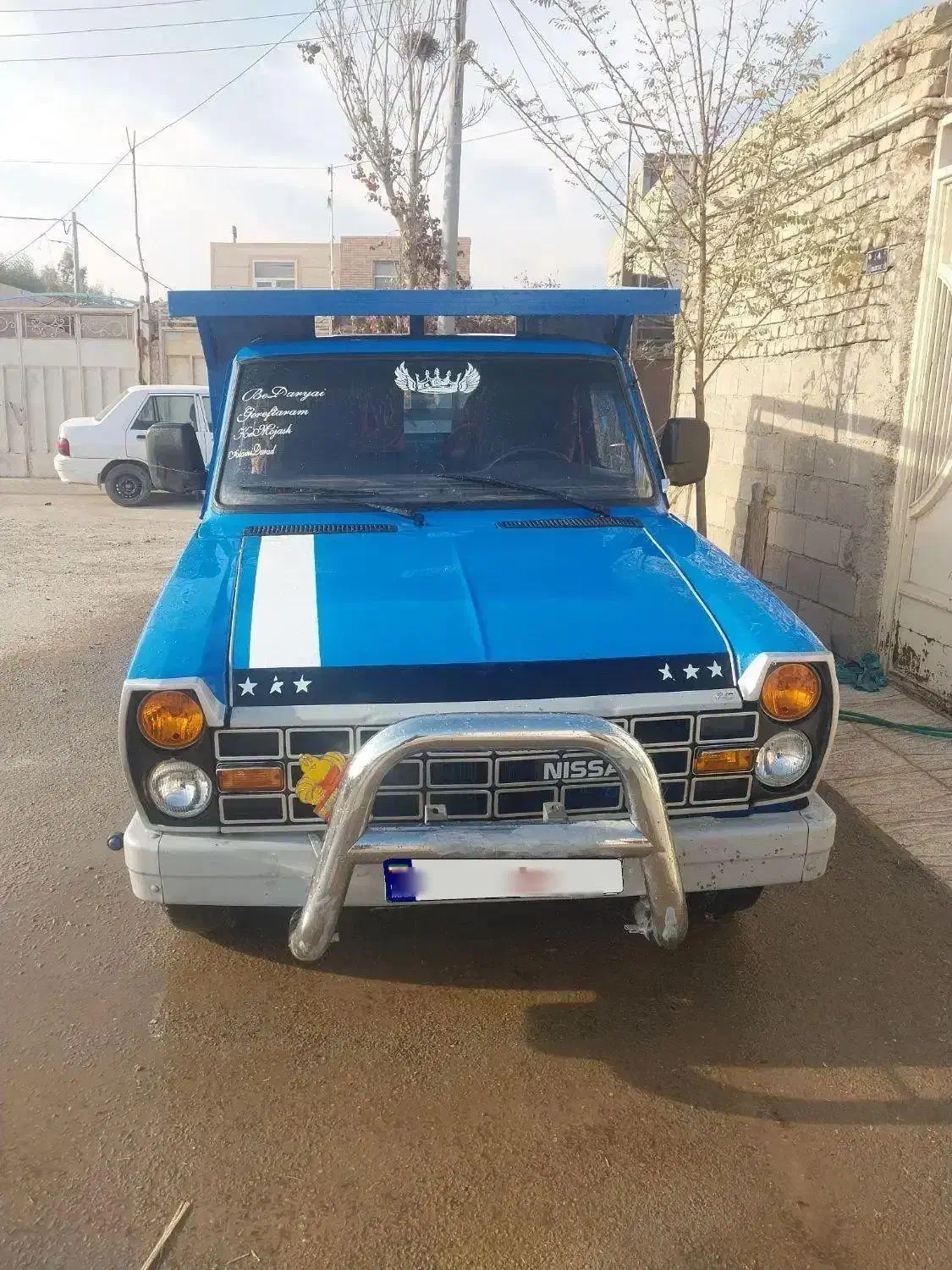 نیسان ۹۸ کم کار تمیز وبدون رنگ دوگانه فابریک سالم|خودرو سواری و وانت|اصفهان, بهارستان|دیوار