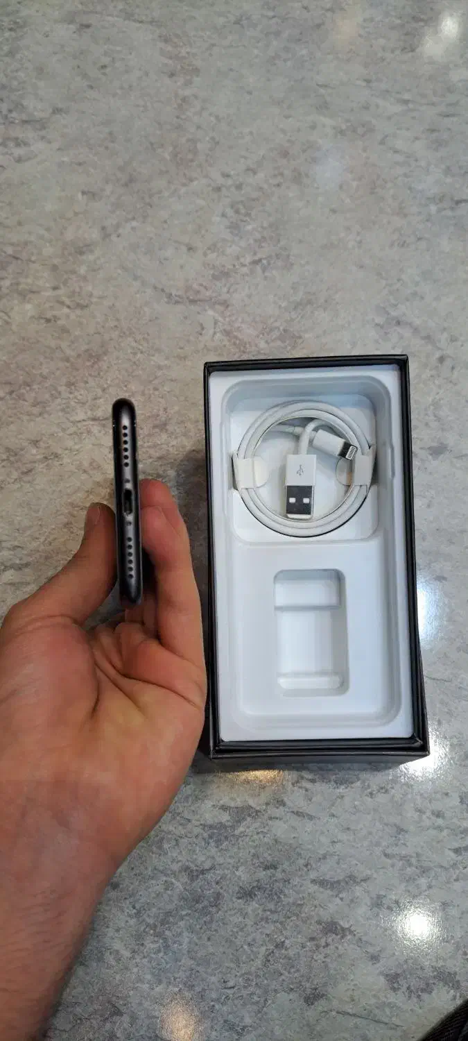 iphone 8 64|موبایل|تهران, جنت‌آباد جنوبی|دیوار