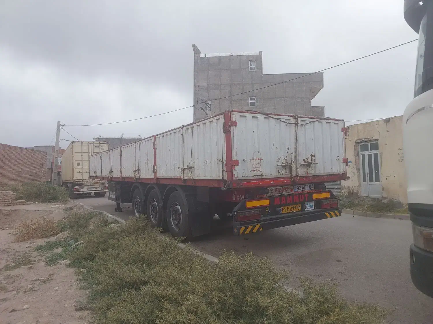 لبه فروشی ۱۲۶۰|خودرو سنگین|اردبیل, |دیوار