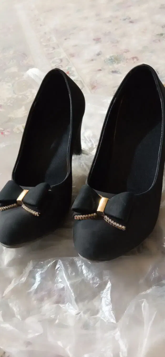 کفش|کیف، کفش، کمربند|سبزوار, گلشن|دیوار