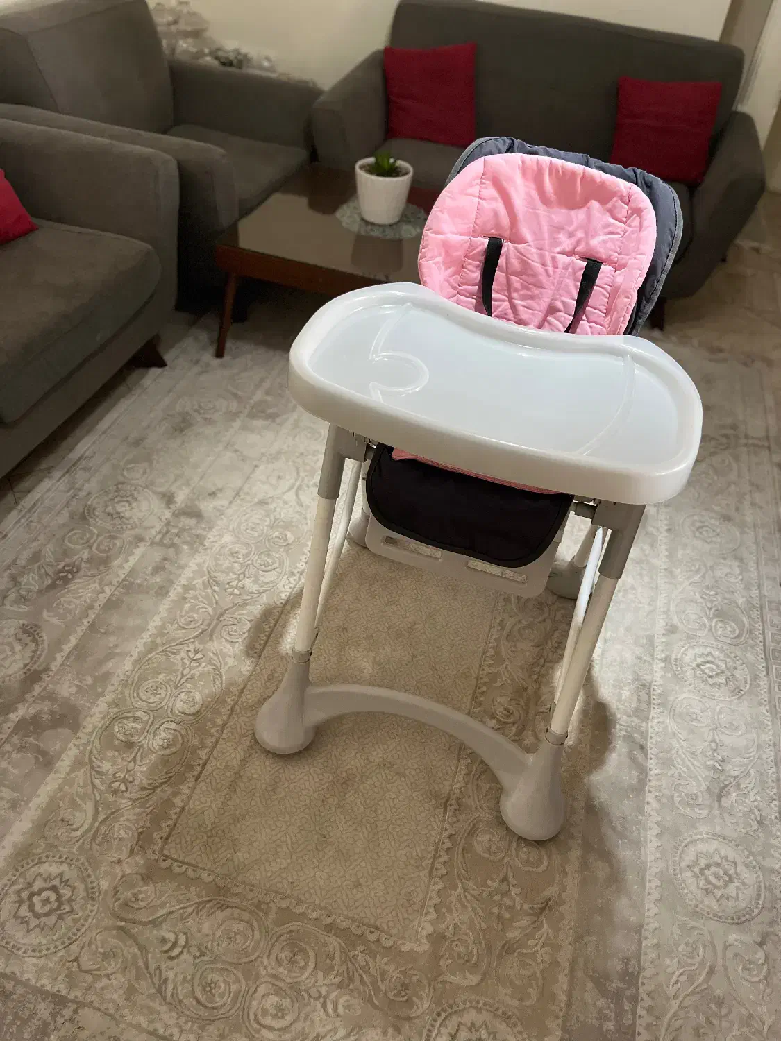 صندلی غذا آلمانی|تخت و صندلی بچه|تهران, تهرانپارس جنوبی|دیوار