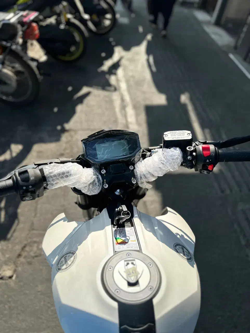 بنلی TNT180S|موتورسیکلت|تهران, ایران|دیوار