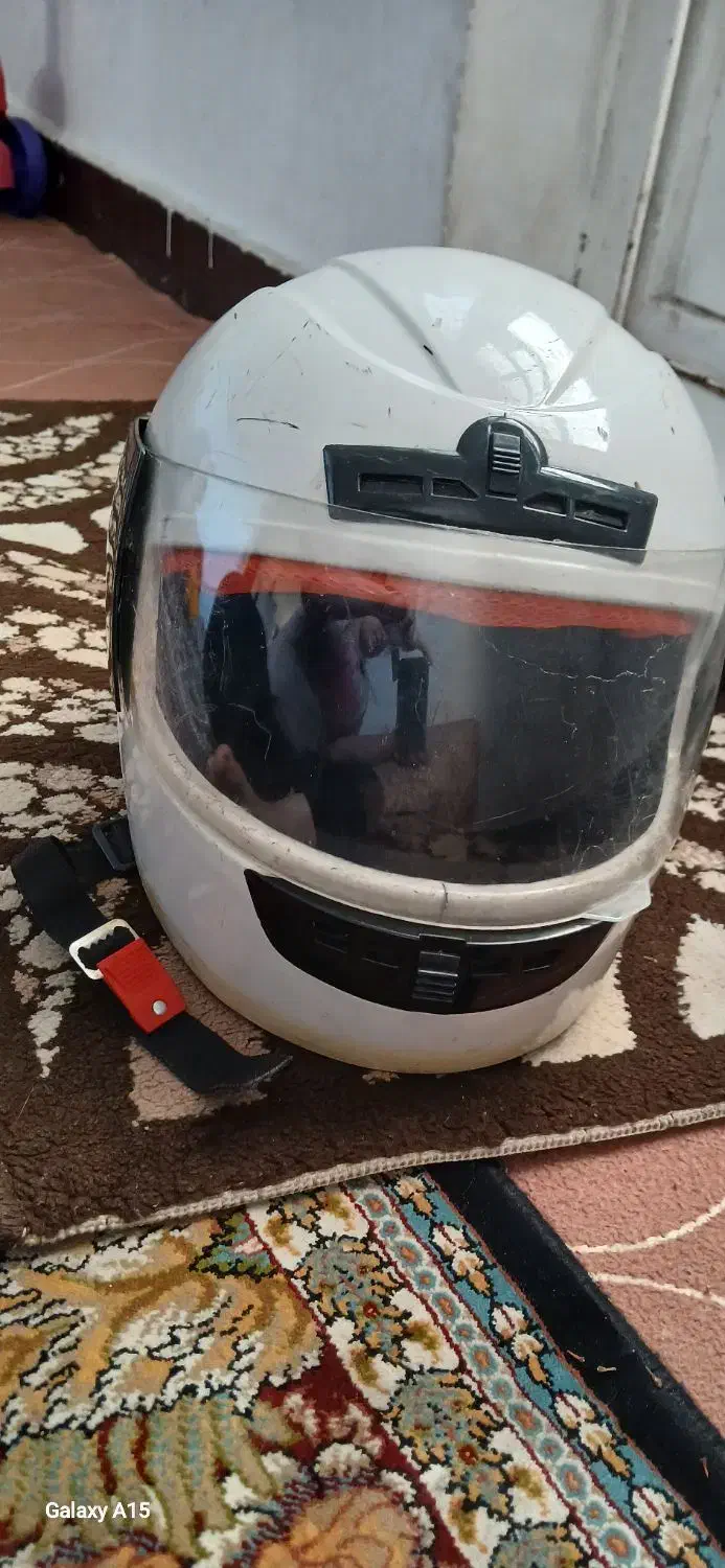 کلاه کاسکت|قطعات یدکی و لوازم جانبی|شاهین‌شهر, شهرک پردیس|دیوار