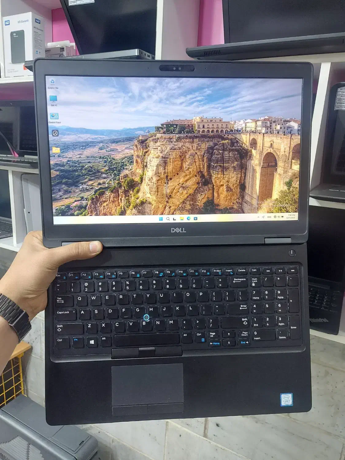 لپتاپ دل پرسیژن ۱۲هسته رم۱۶ گرافیک۴مجزا حافظه۲۵۶|رایانه همراه|کرج, گلشهر|دیوار