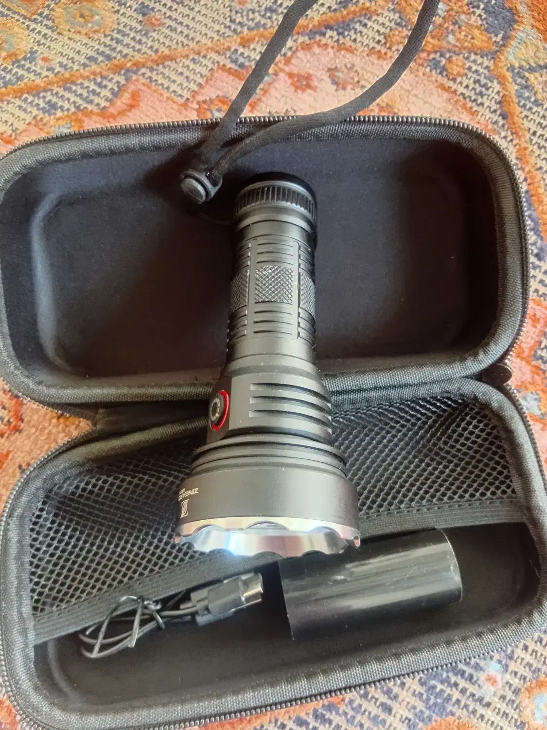 چراغ قوه خیلی قوی مارک زیگارو|کوهنوردی و کمپینگ|کوهدشت, |دیوار