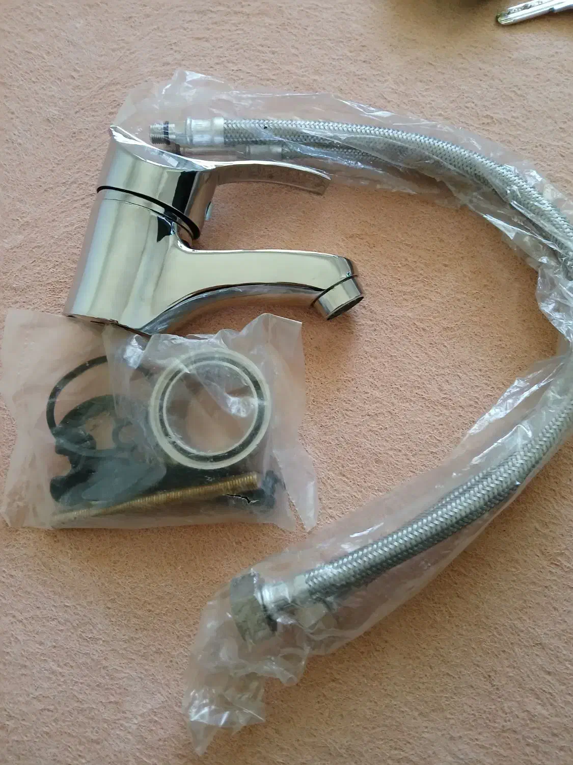 شیر آب|لوازم حمام|قم, ولیعصر|دیوار