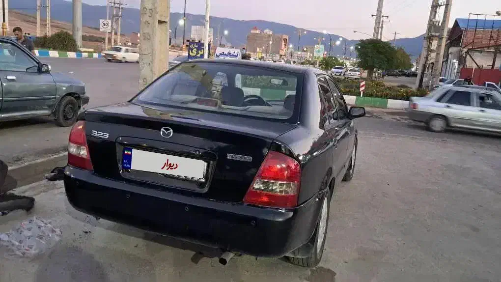 مزدا۳۲۳|خودرو سواری و وانت|گنبد کاووس, |دیوار