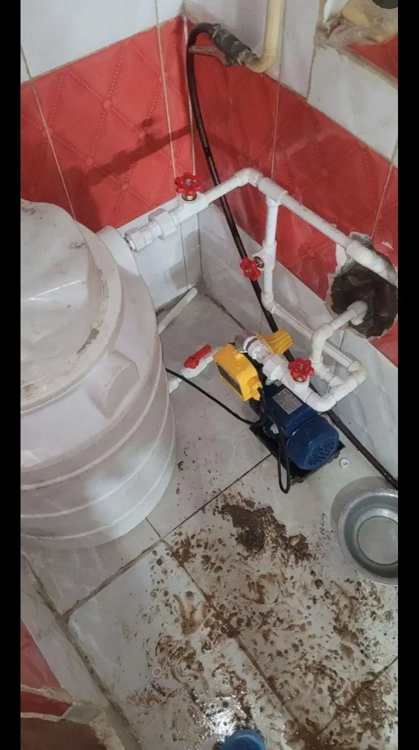 سیم پیچی،تعمیر، سرویس،نواع پمپ آب و لوله‌کشی|خدمات پیشه و مهارت|بندر انزلی, معلم|دیوار