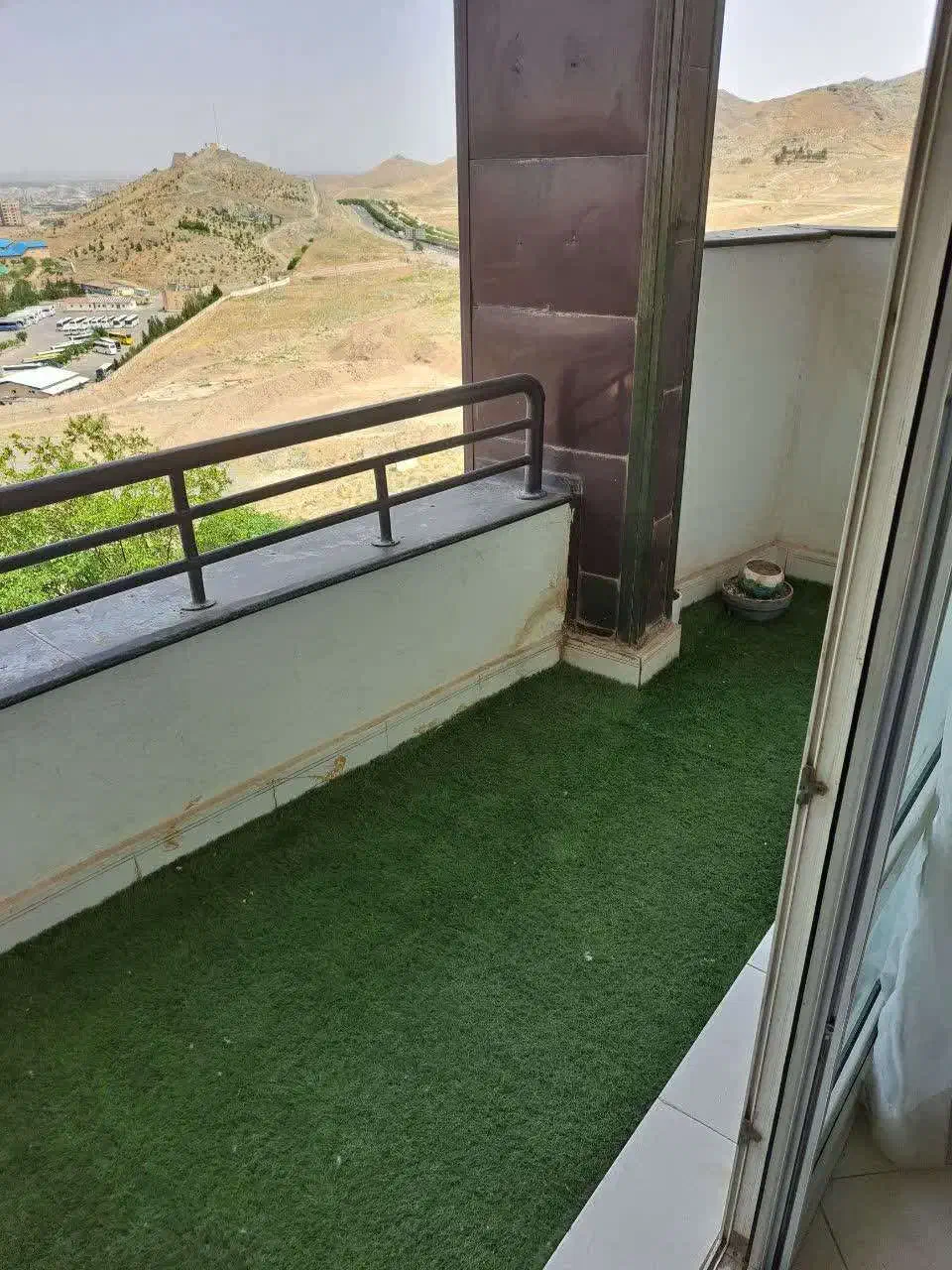 واحد75متری در آبادگران/ ویوو شهر/ تراس دار|اجارهٔ کوتاه‌مدت آپارتمان و سوئیت|مشهد, آبادگران|دیوار