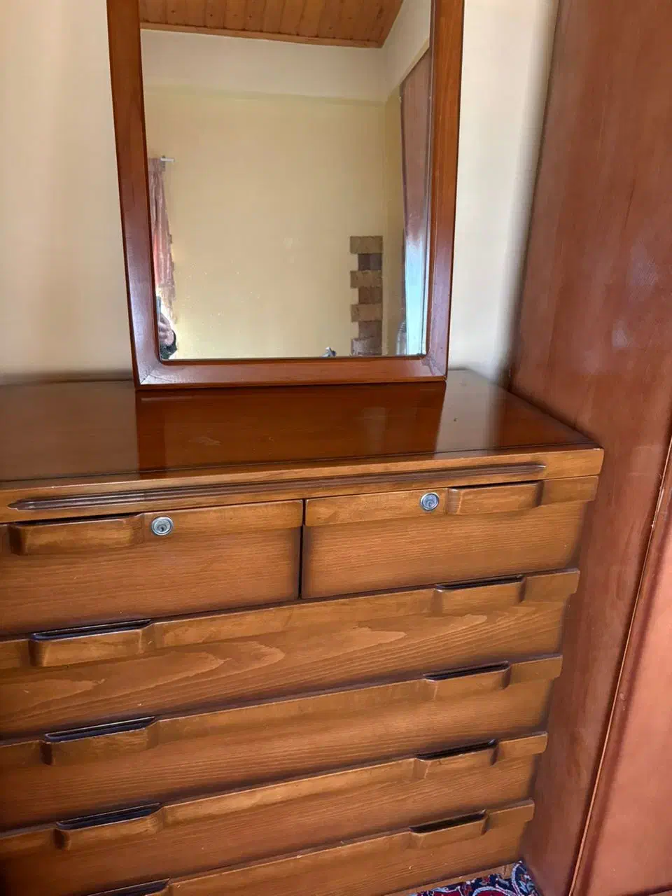 کمد و دراور گردو|جاکفشی، کمد، دراور|عباس‌آباد, |دیوار