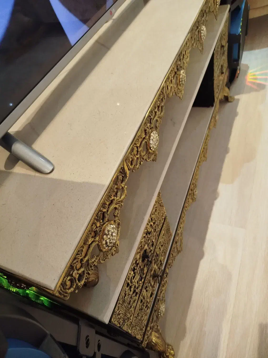 میز و بوفه برنز|بوفه، ویترین، کنسول|خوی, |دیوار