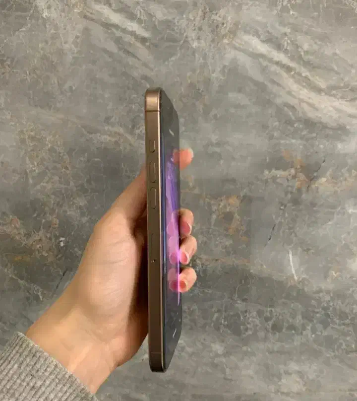 ۱۶ پرومکس ۲۵۶ zaa باتری ۹۸|موبایل|سبزوار, امیر کبیر|دیوار