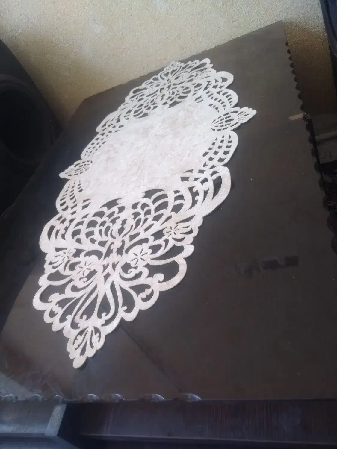 میز پنج تیکه تمیز نو|مبلمان خانگی و میز عسلی|تربت‌حیدریه, منظر|دیوار