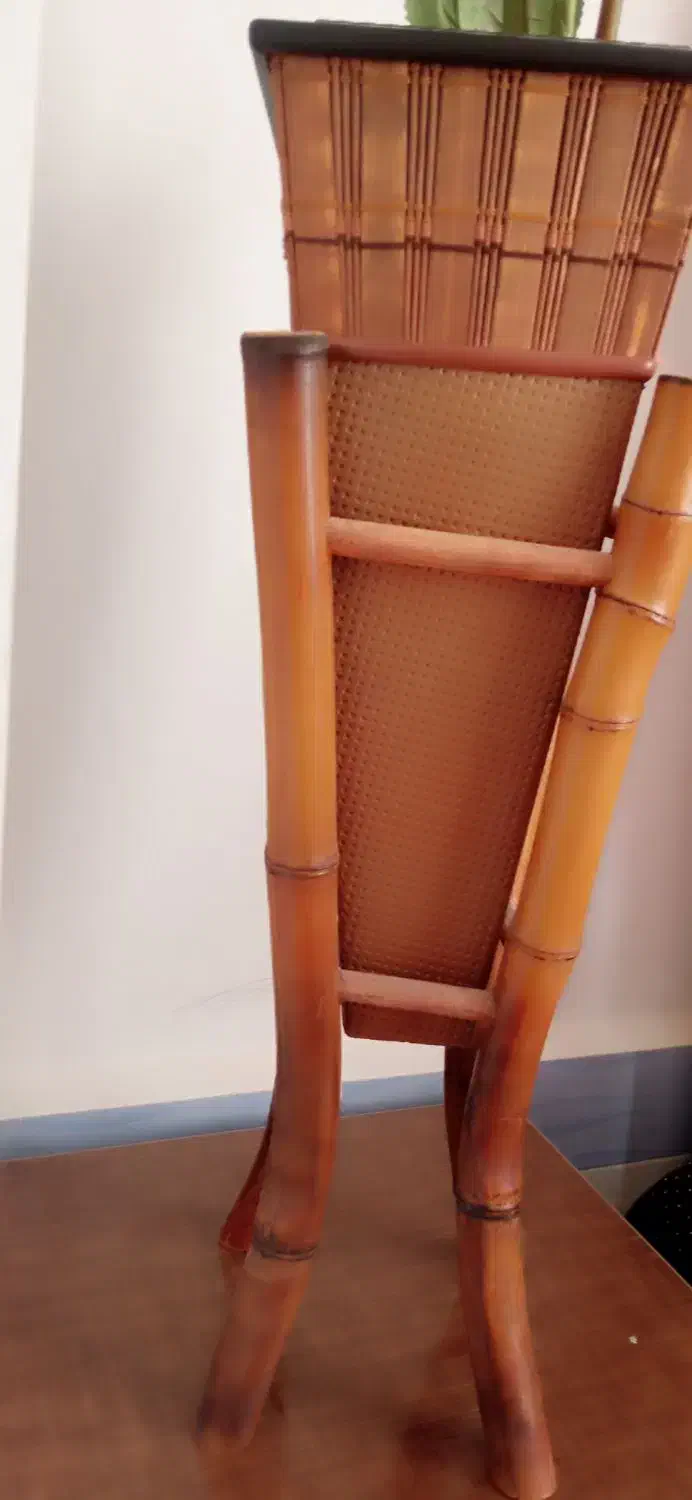 گلدان چوبی مناسب برای کنار سالن وگلهای بلند|گل مصنوعی|بناب, |دیوار