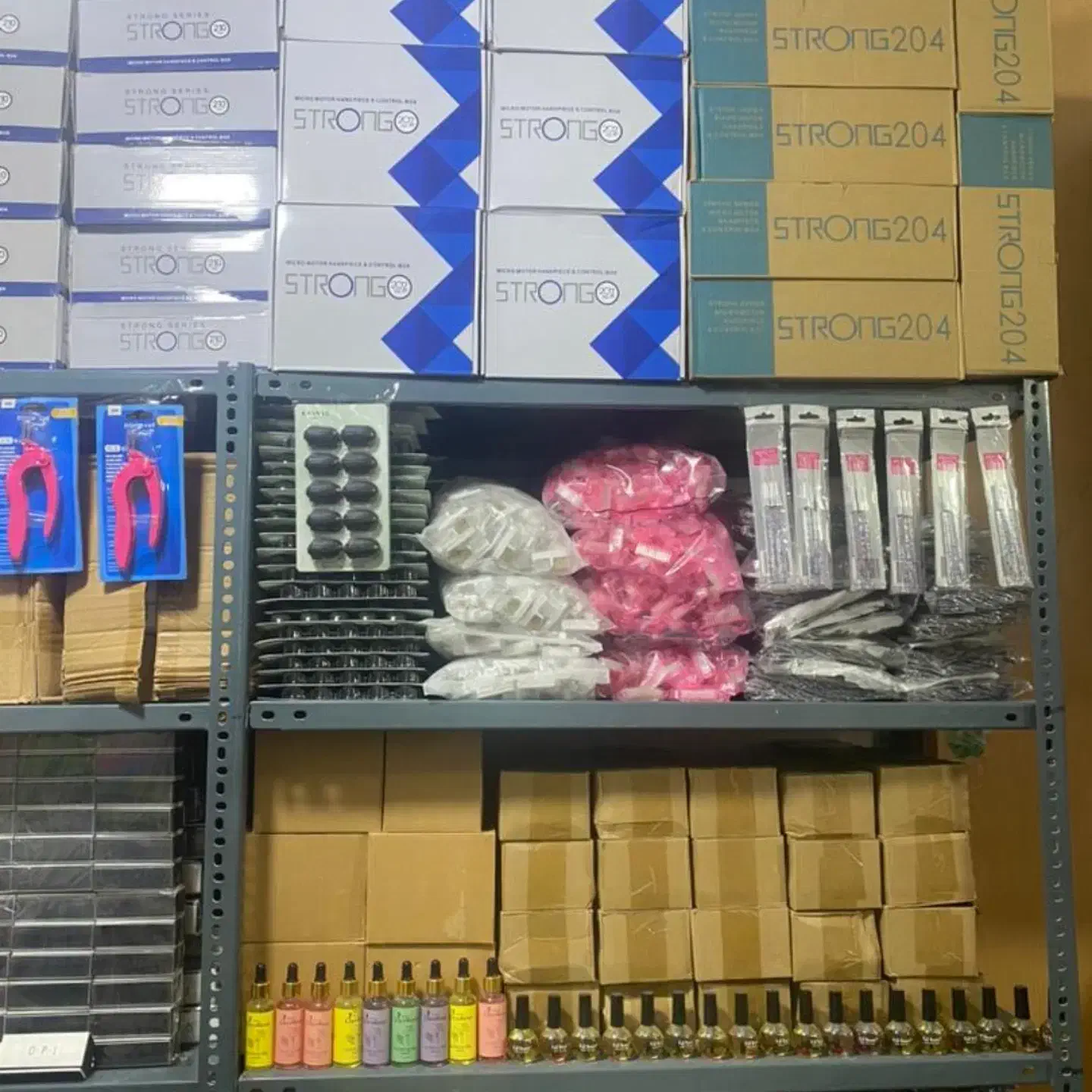 وسایل کاشت ناخن اقساط|آرایشی، بهداشتی، درمانی|شیراز, سینما سعدی|دیوار