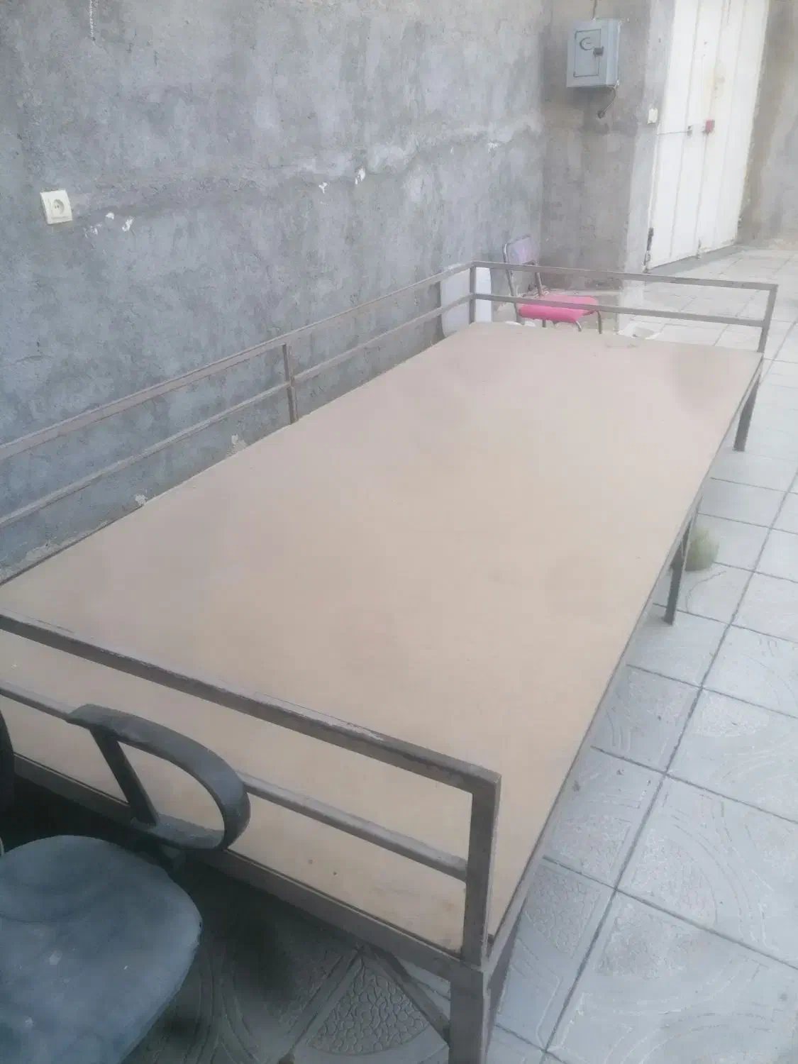 تخت سنتی|مبلمان خانگی و میز عسلی|بناب, |دیوار