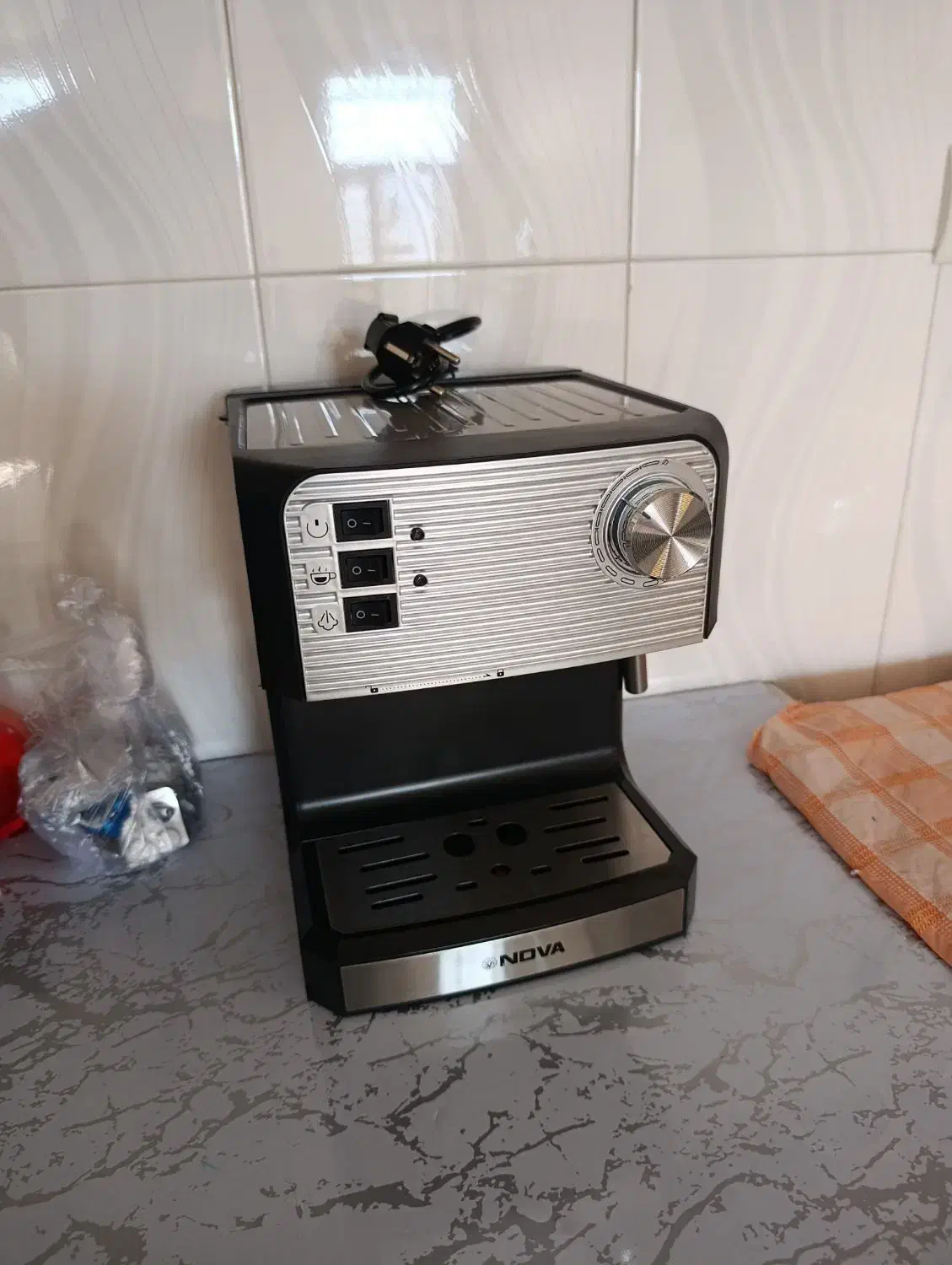 قهوه ساز|قوری، کتری، قهوه‌ساز دستی|چوار, |دیوار