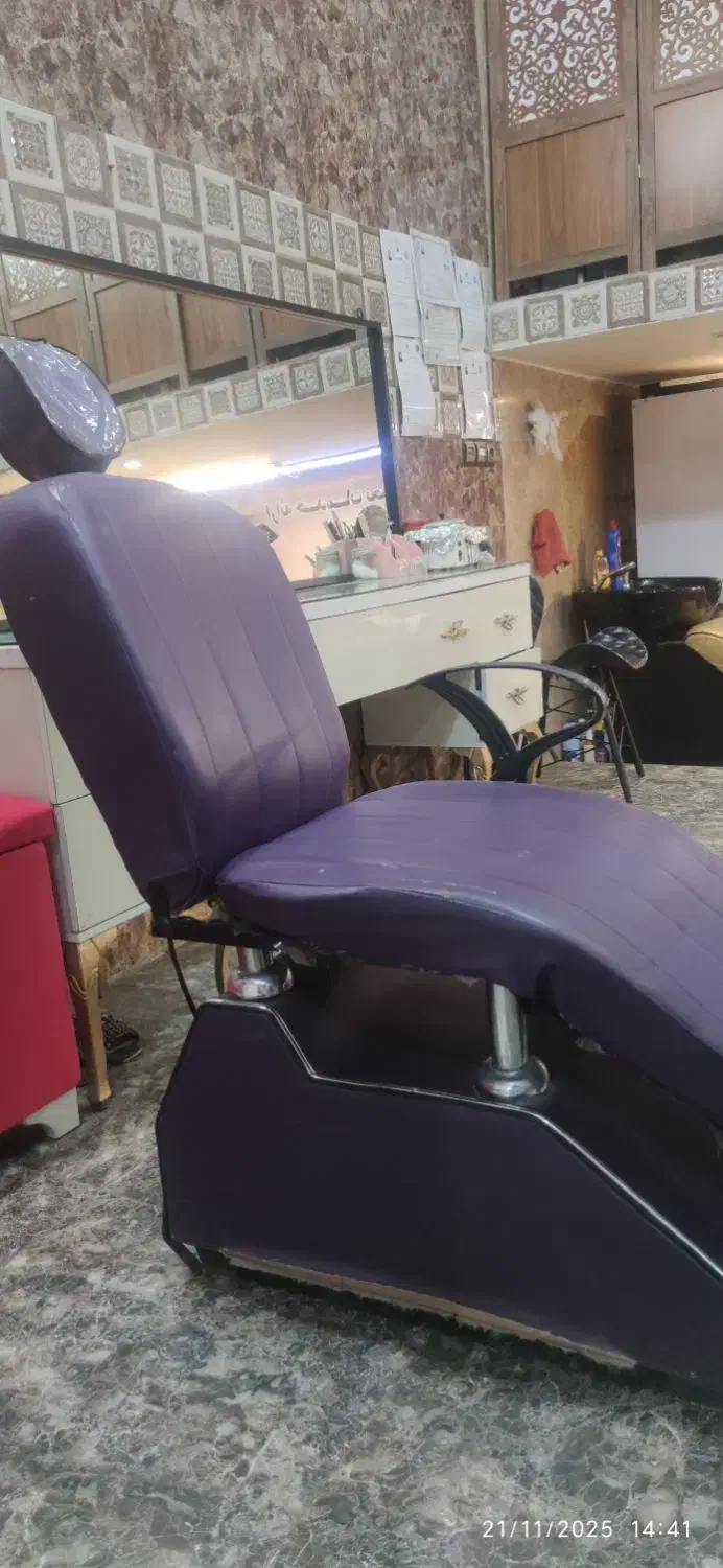دوعدد صندلی اصلاح|آرایشگاه و سالن‌های زیبایی|ری, سیزده آبان|دیوار