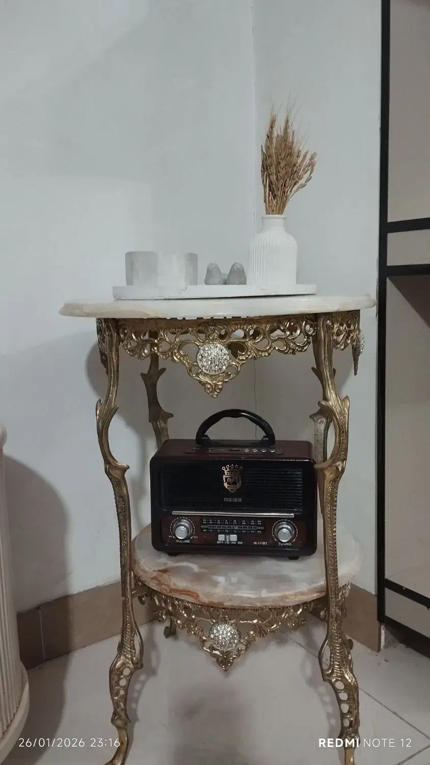 میز تلفن برنجی سالم|میز تلفن|شاهدشهر, |دیوار