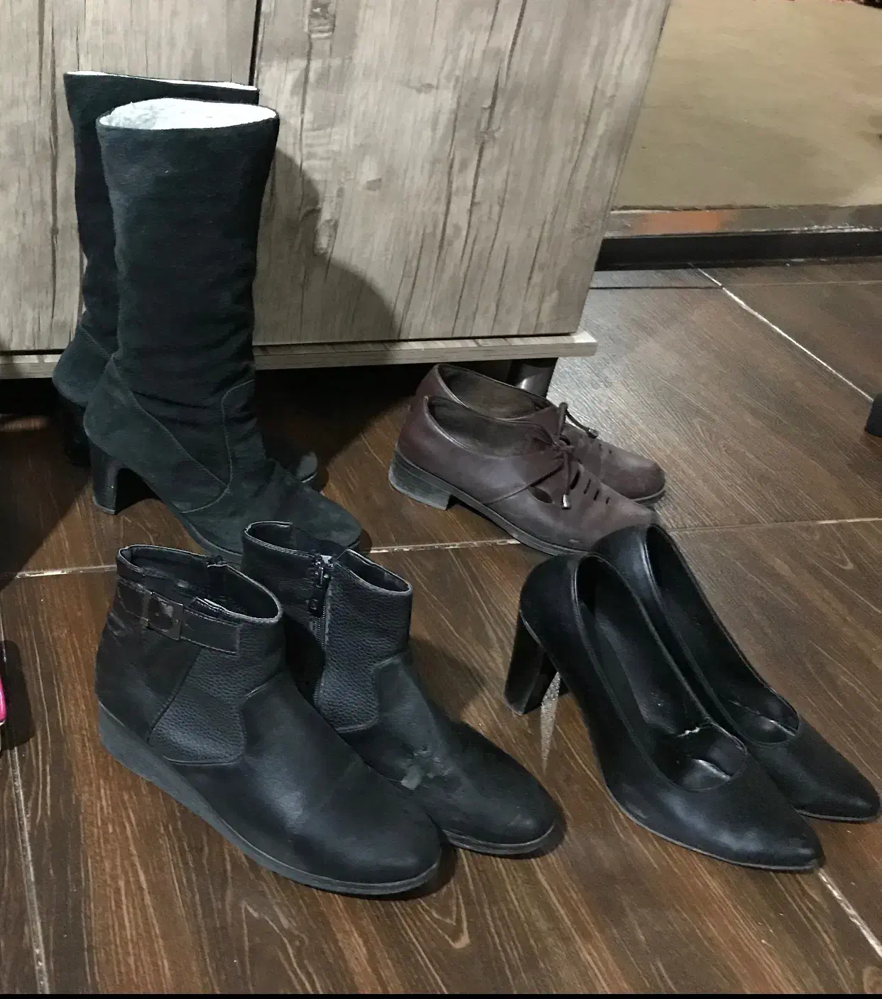 چکمه پوتین کفش|کیف، کفش، کمربند|ارومیه, |دیوار