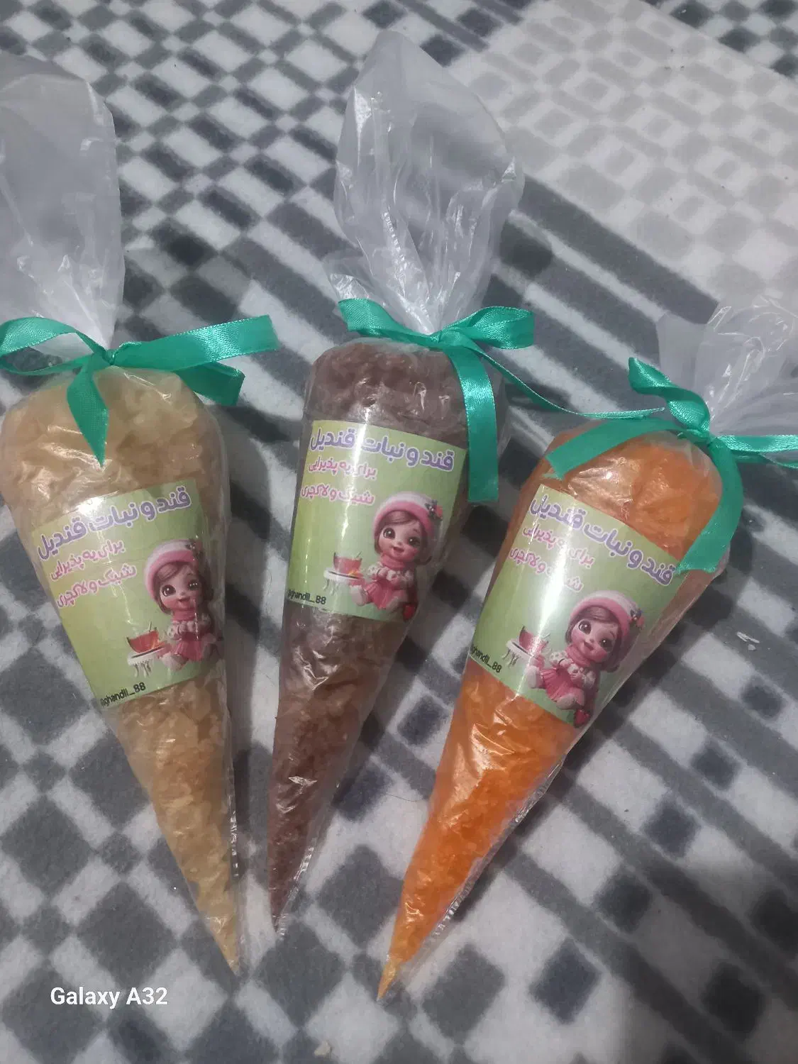 خرده نبات طعم دار|خوردنی و آشامیدنی|مشهد, سجادیه|دیوار