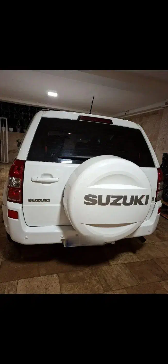 سوزوکی ویتارا ۲۴۰۰ اتومات|خودرو سواری و وانت|آمل, |دیوار