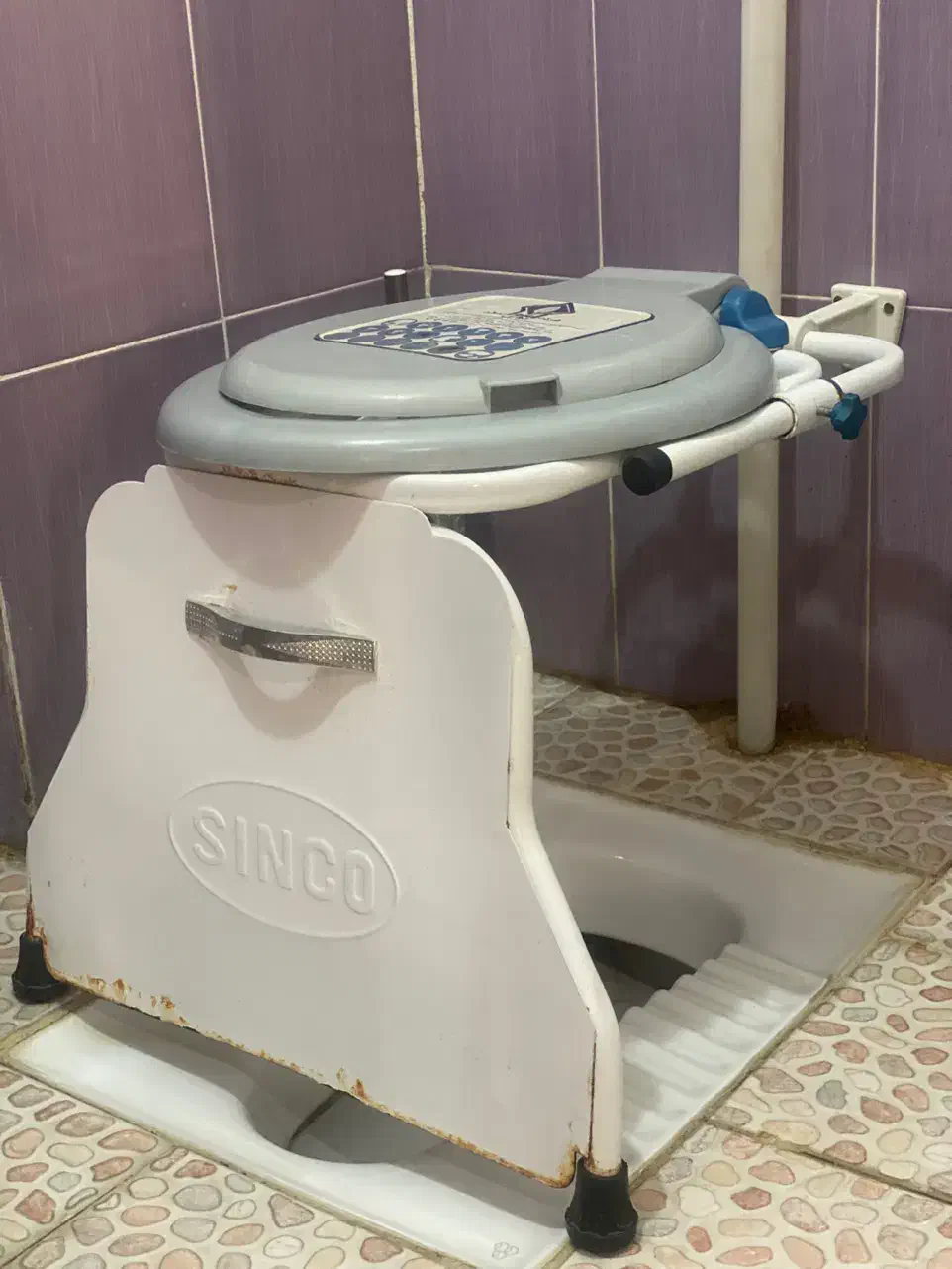 توالت فرنگی تاشو دیواری|لوازم سرویس بهداشتی|قدس, شهرقدس|دیوار