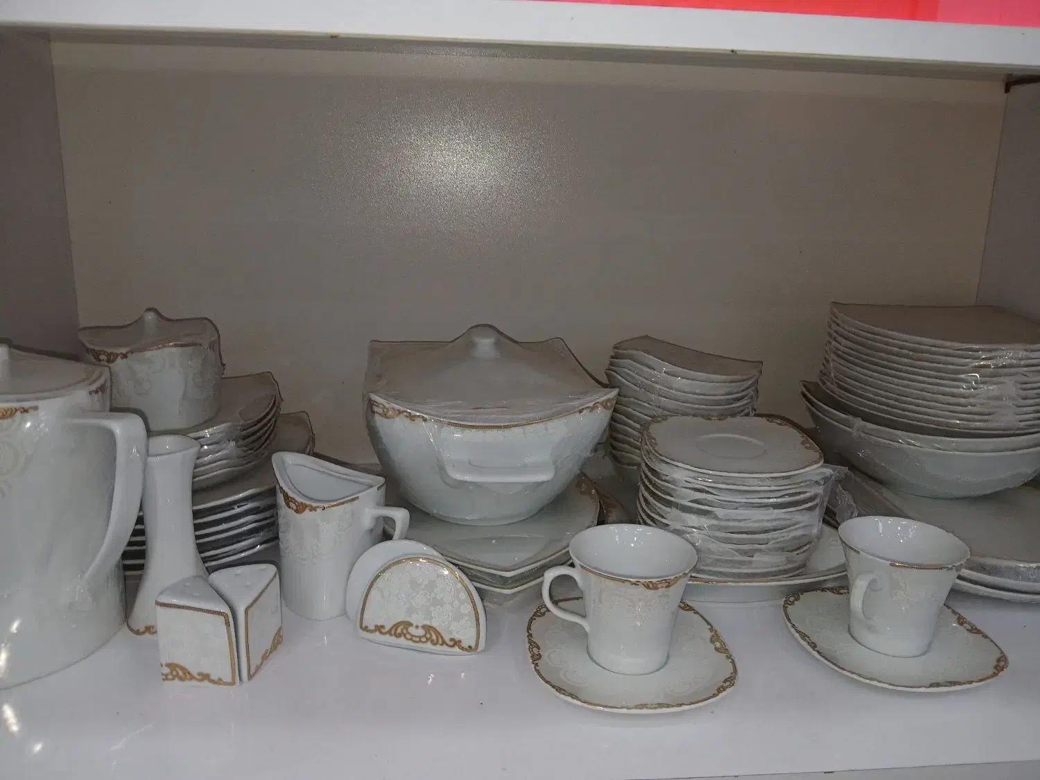 انواع ظرف اوپال و چینی|ظروف سرو و پذیرایی|ایذه, |دیوار