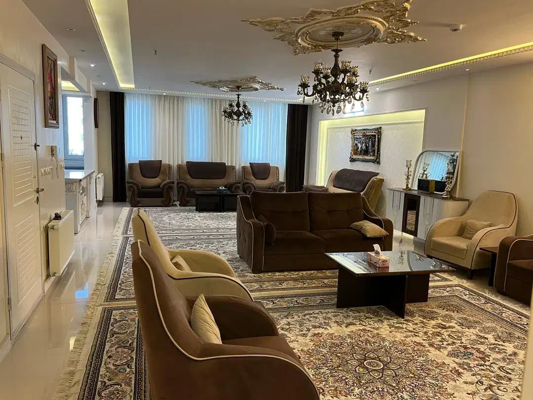 آپارتمان ۱۷۴متر ۳خ معبر۲۰ متری امام رضا تک واحدی|فروش آپارتمان|مشهد, امام رضا (ع)|دیوار