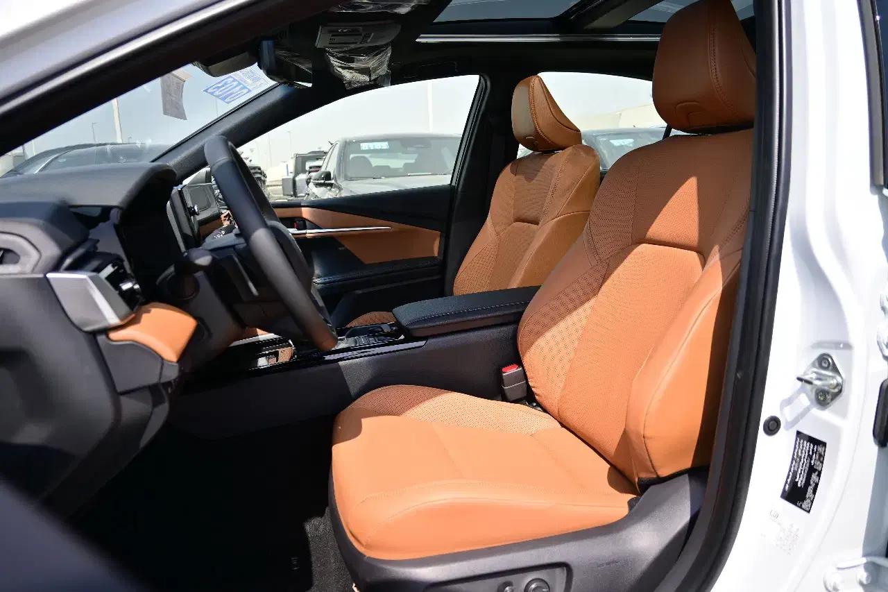 تویوتا کمری فول آپشن مدل لیمیتد ۲۰۲۵ ژاپن|خودرو سواری و وانت|کرج, باغستان|دیوار