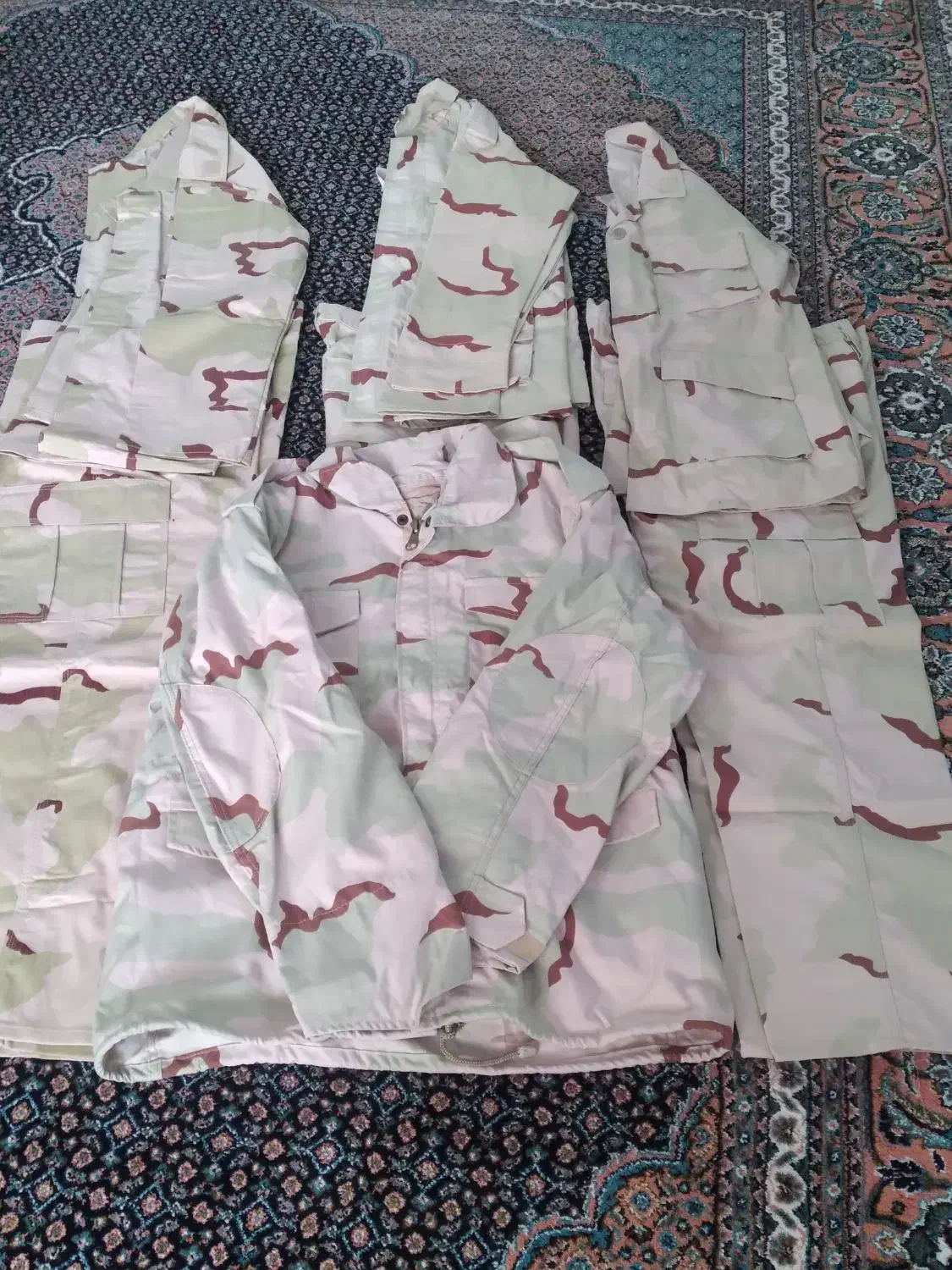 لباس کار|لباس|اردبیل, |دیوار