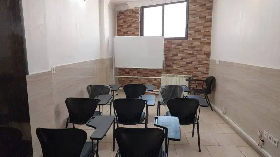 اجاره فضای کاراشتراکی|اجارهٔ کوتاهمدت دفتر کار و فضای آموزشی|اصفهان, مارچین|دیوار