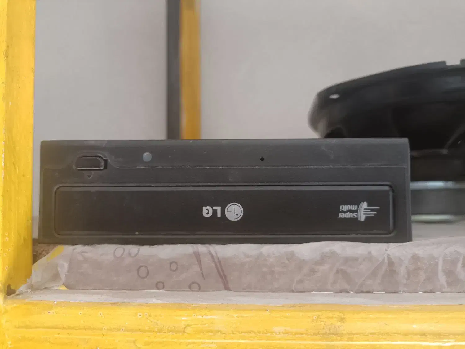 دیویدی رایتر کامپیوتر|قطعات و لوازم جانبی رایانه|فسا, |دیوار