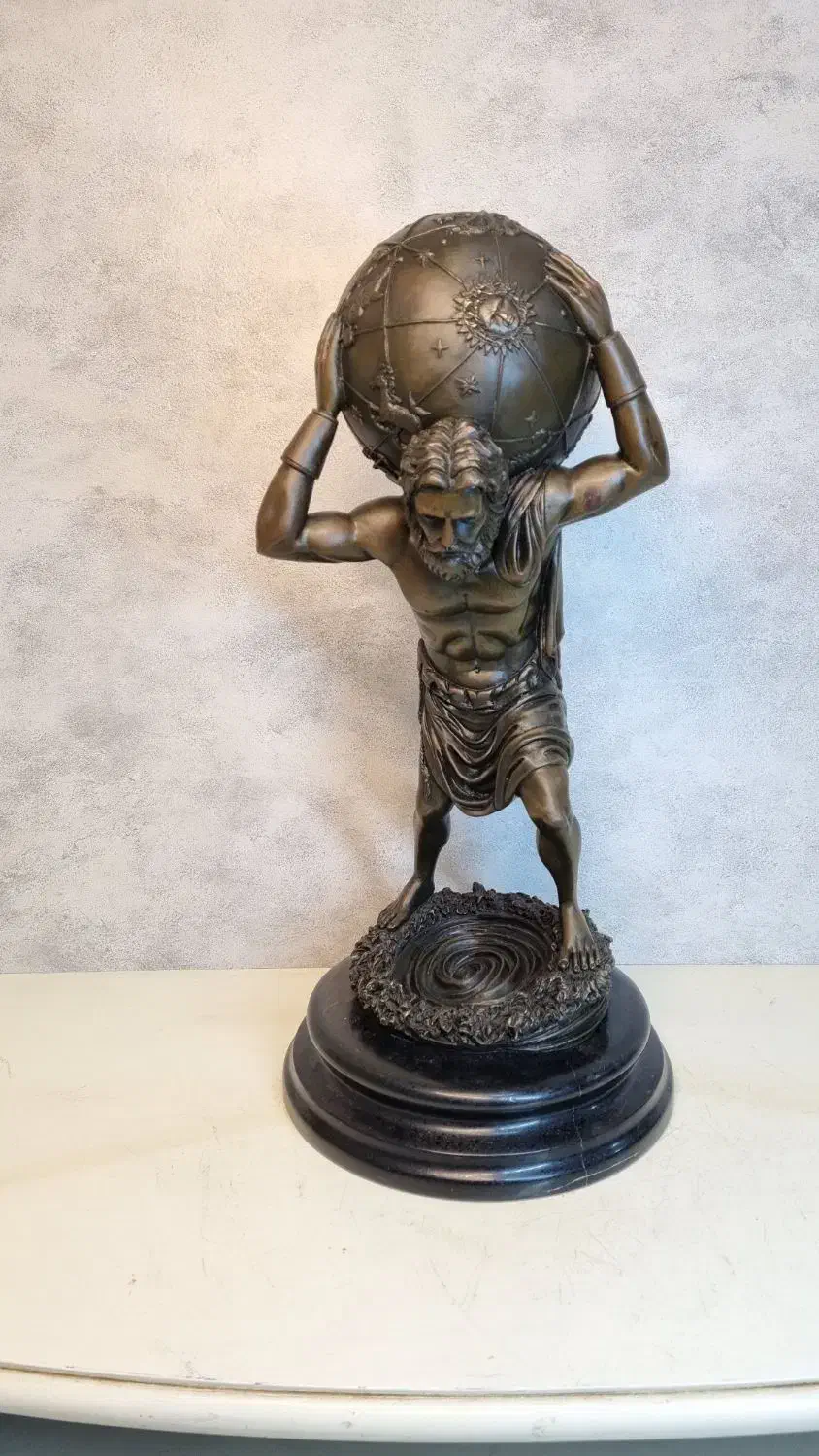 مجسمه برنزی اطلس|مجسمه، تندیس، ماکت|تهران, فردوسی|دیوار