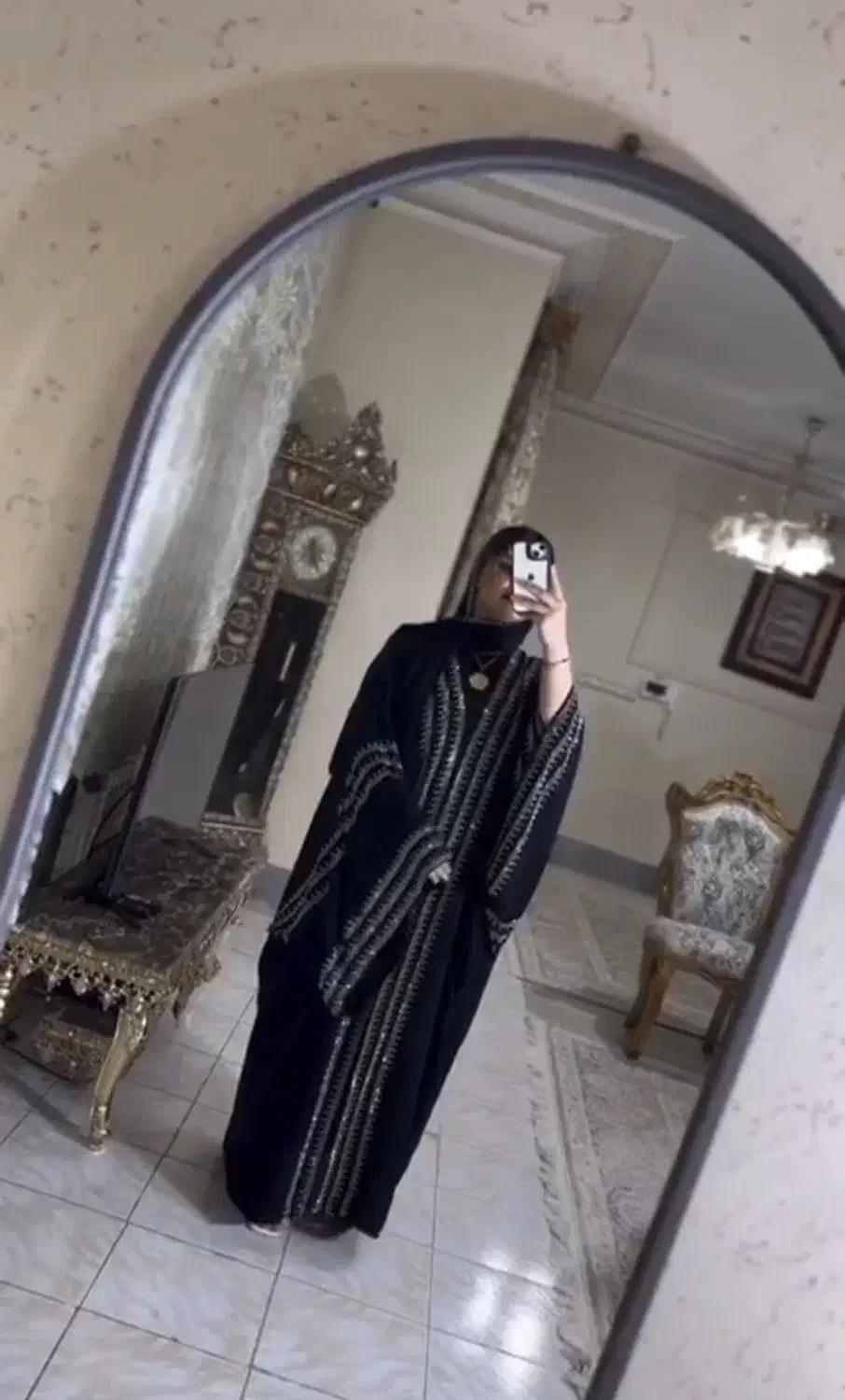 مانتو عبایی سنگکاری شده ، جنس کرپ حریر|لباس|الوند, |دیوار